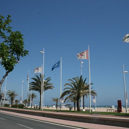 Apartamento Parque 2 Playa De Gandia Eksteriør billede