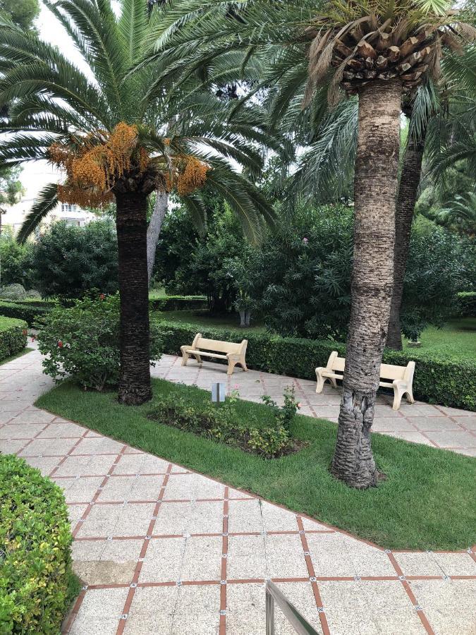 Apartamento Parque 2 Playa De Gandia Eksteriør billede